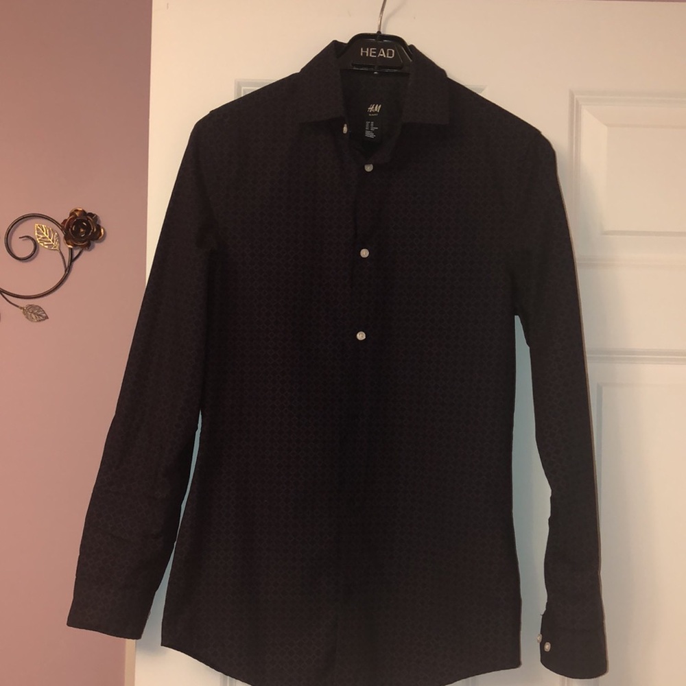 Shirt - Picture 3 of 3